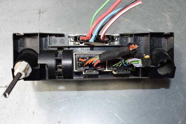 BOUTON DE CHAUFFAGE VW POLO 9N - Vue 3